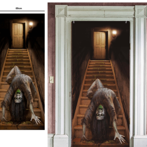 Décoration de porte d’escalier