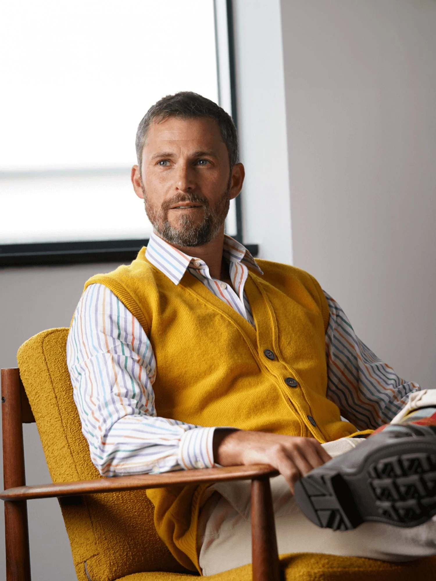 GILET SANS MANCHES EDINBURGH - JAUNE – Image 2