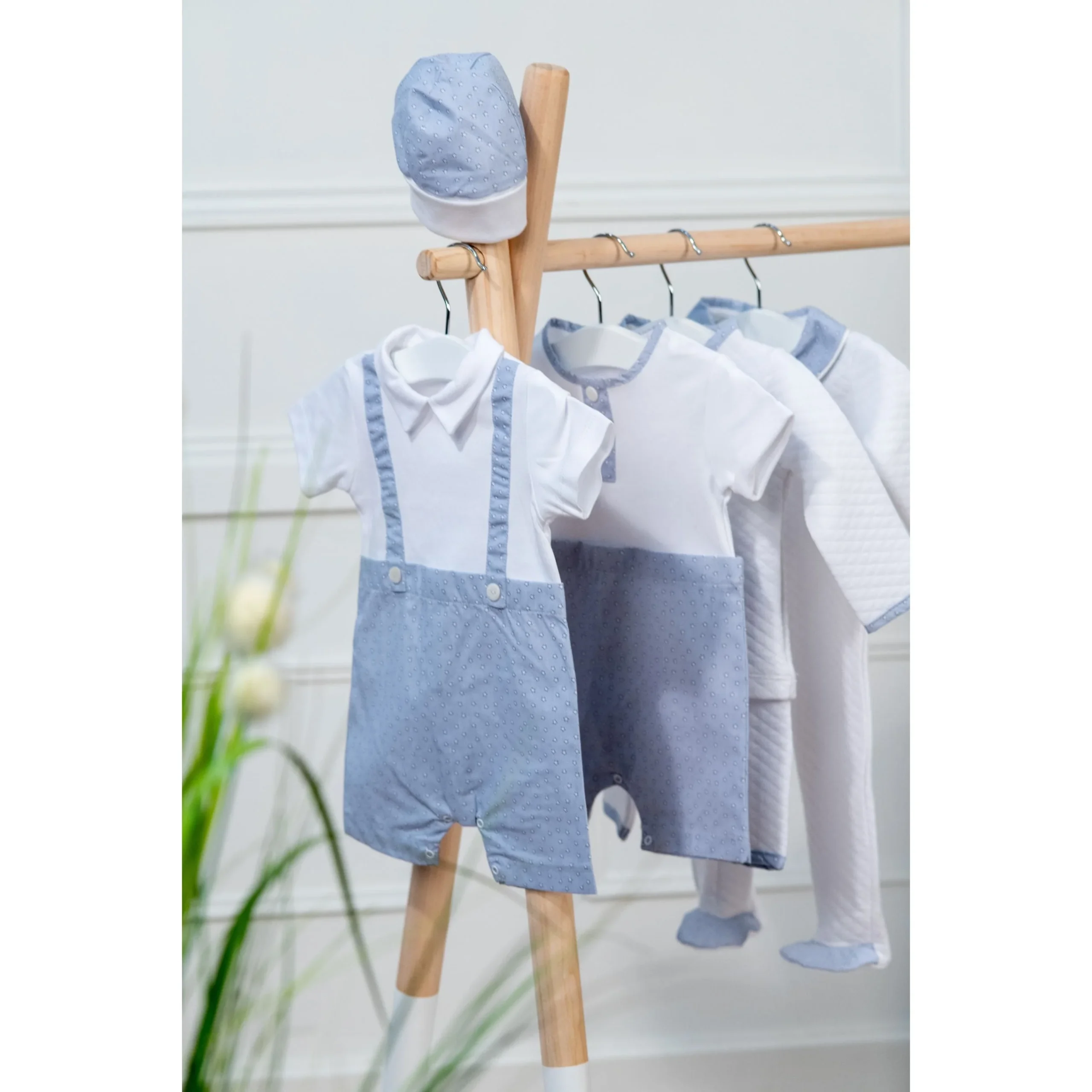 LITTLE STARS | Boys White Quilted Cotton Pants Set – Image 4