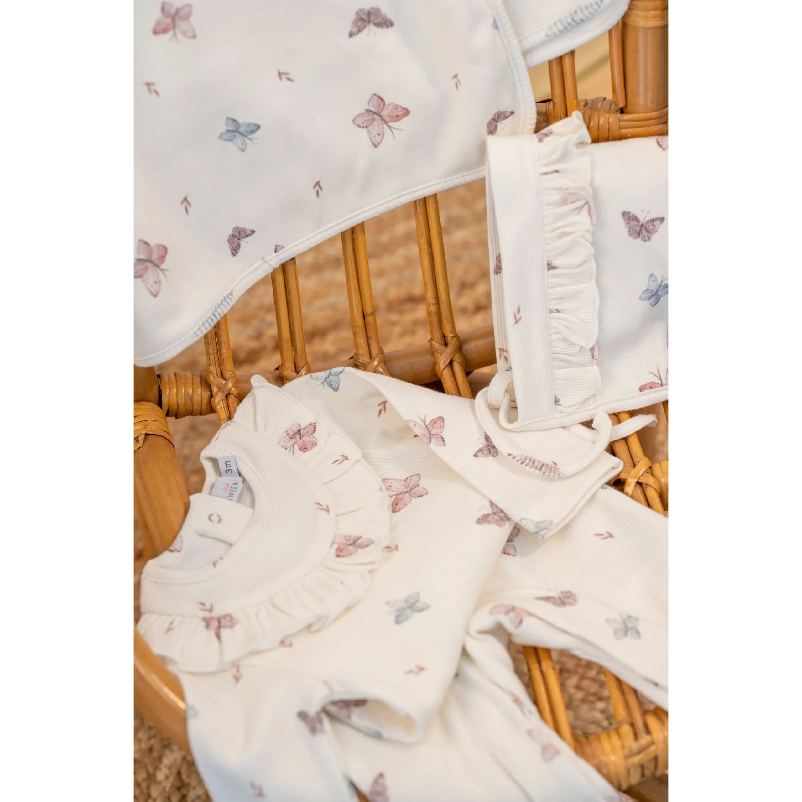 SYRINE | Girls Ivory Cotton Butterfly Babysuit Set – Image 6