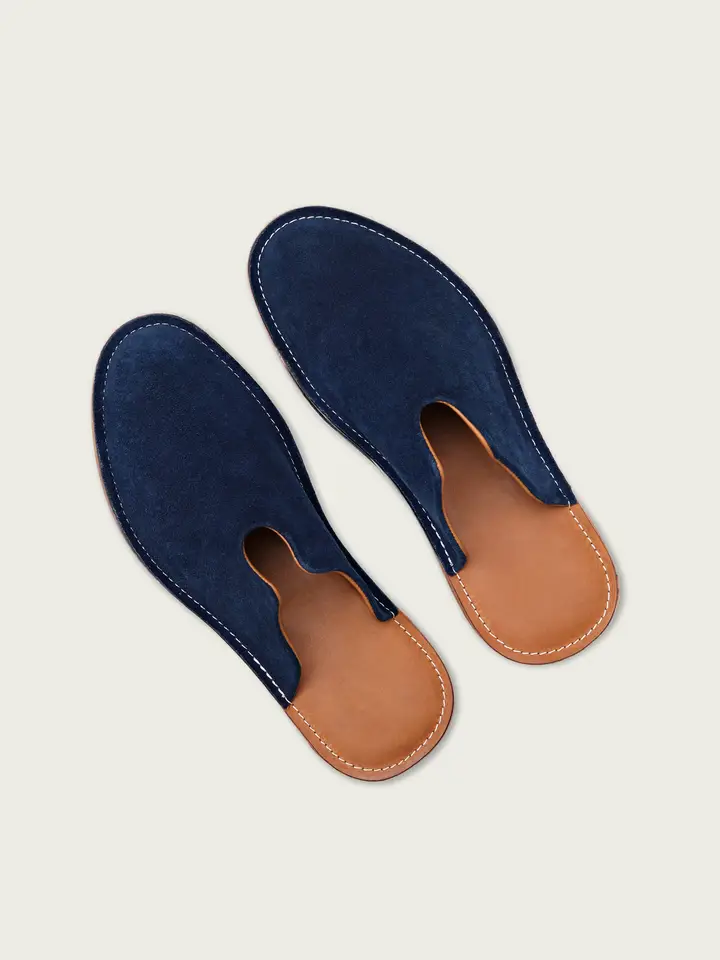 Pantoufle en cuir bleu marine – Image 2