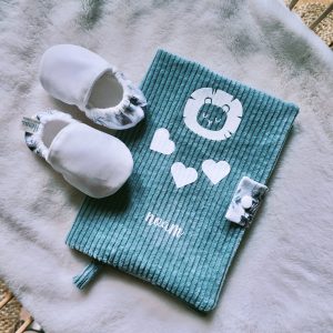 Protège Carnet Santé Velours motifs Savane | Personnalisable