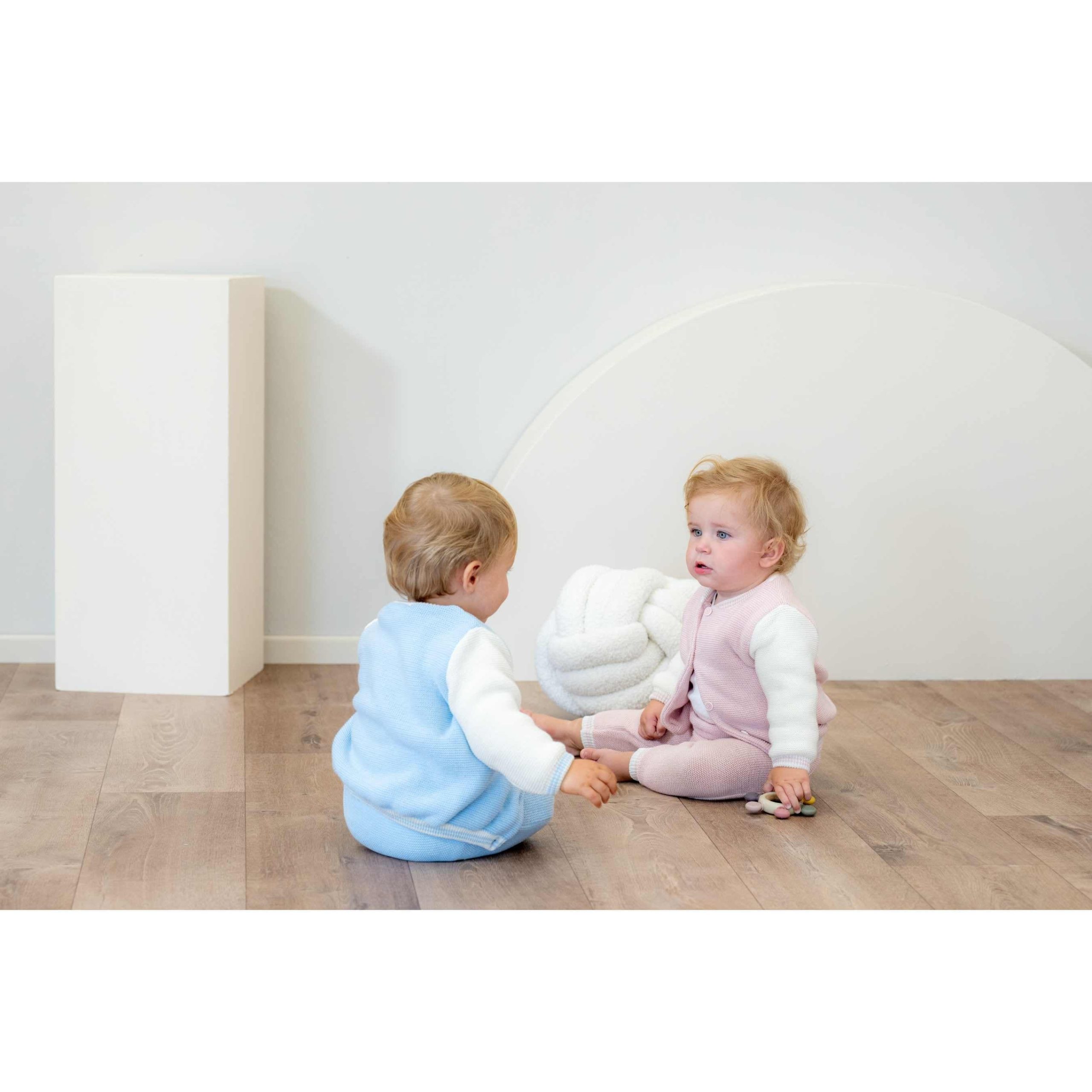 TED | Boys Blue & Ivory Knitted Trouser Set – Image 5