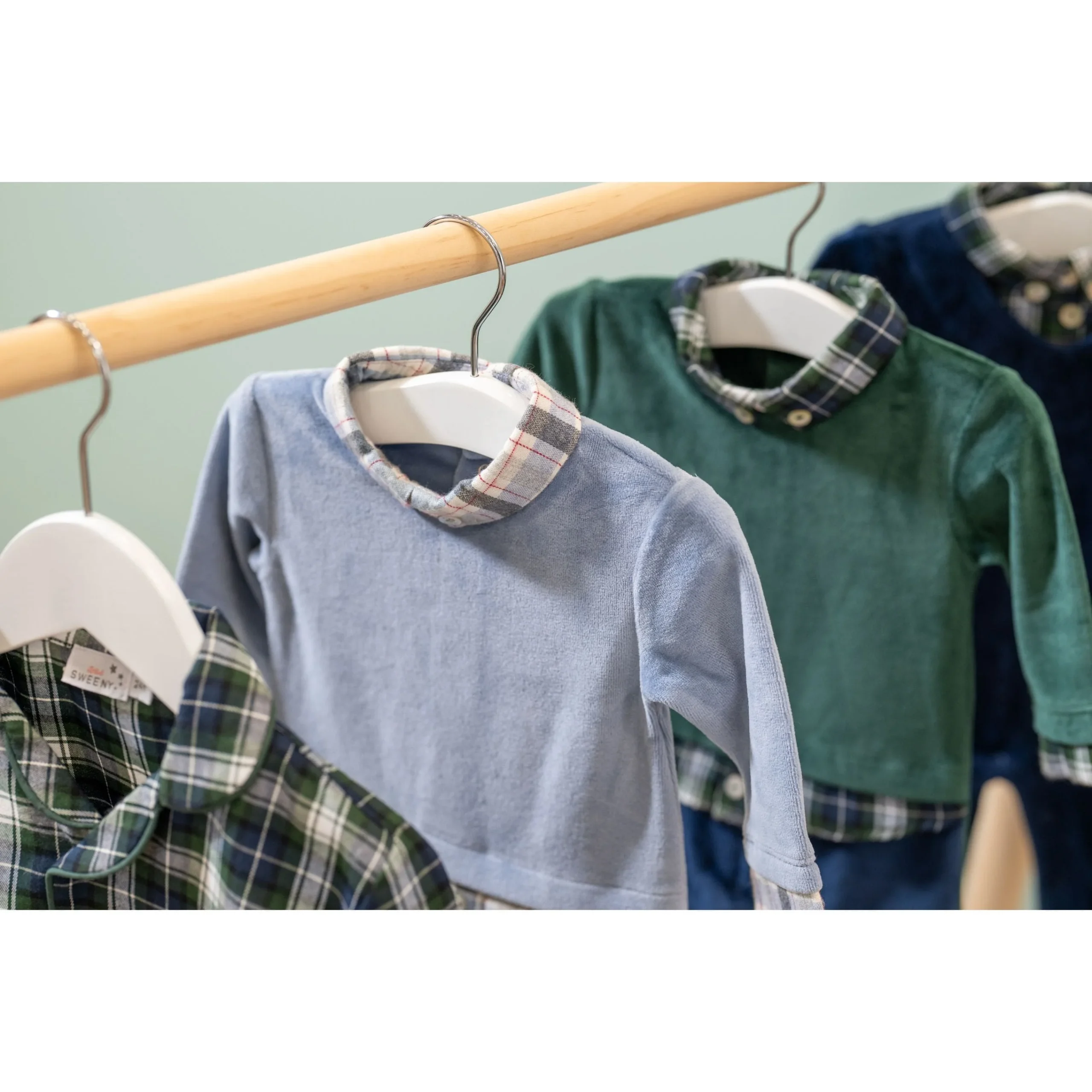 TEOFIL | Boys Green & Blue Velour All-in-One – Image 6