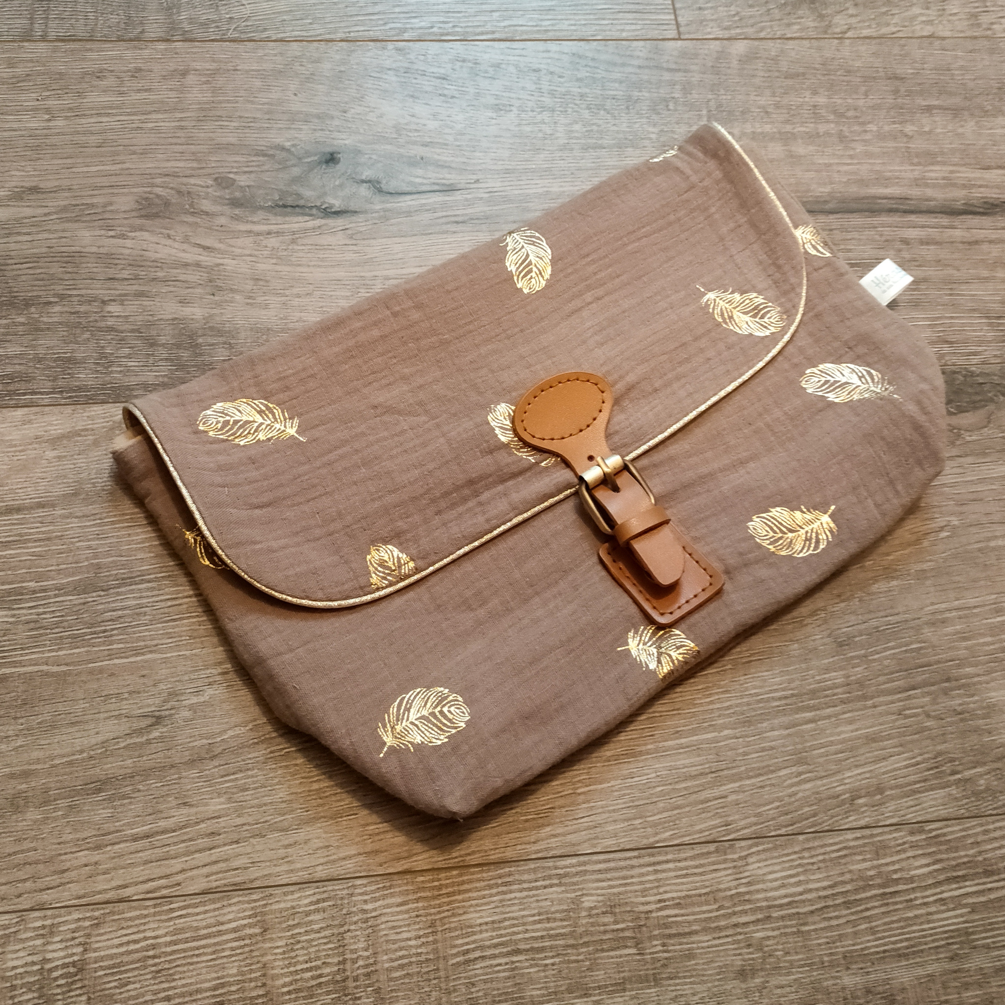 Trousse de toilette Gaze de coton & Fermoir aimanté en cuir | Personnalisable